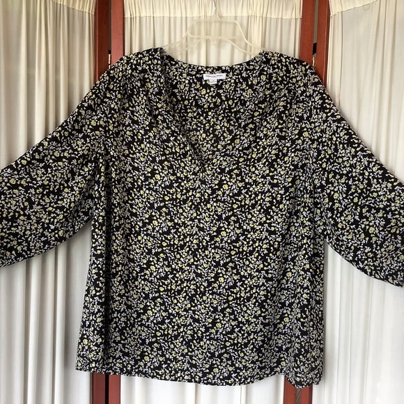 Carolina Belle Montreal Blouse Black Yellow Floral Pull On Top 3/4 Sleeves 1X - Picture 8 of 9